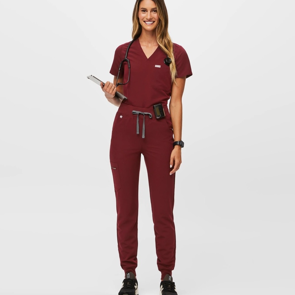 Fig High Waisted Zamora Jogger Scrub Pants burgundy size large nurse scrubs pant - Picture 1 of 14